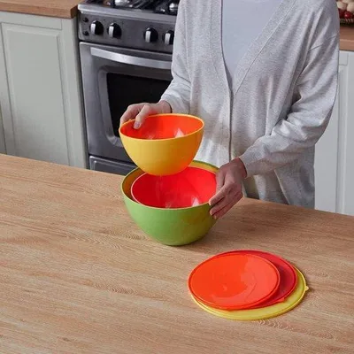 Immagine prodotto di Set da insalata in plastica con 4 ciotole, 900-4000 ml, senza BPA, ermetico