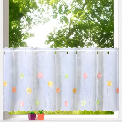 Produktbild von heimtexland ® Scheibengardine Voile Stickerei Applikation Blumen Deko Gardine Transparent Bunt bestickt Fensterdekoration Bistrogardine Bordüre Typ822 HxB 45 x 158 cm