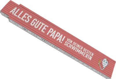 Produktbild von Alles gute Papa von deiner besten Schwimmerin Meterstab aus Holz für den