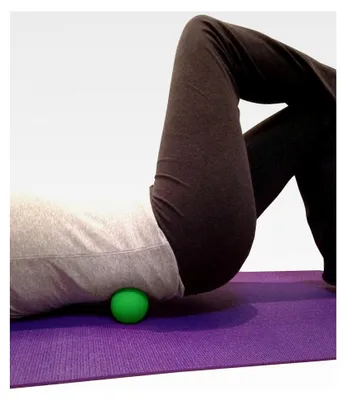 Produktbild von Massage Lacrosse Bälle für myofasziale Entspannung, Triggerpunkt-Therapie, Muskelknoten und Yoga-Therapie, Set mit 2 festen Bällen (grün und gelb)