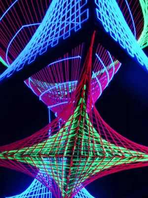 Produktbild von PSYWORK Schwarzlicht 3D StringArt Würfel "Tunnel View", 55cm