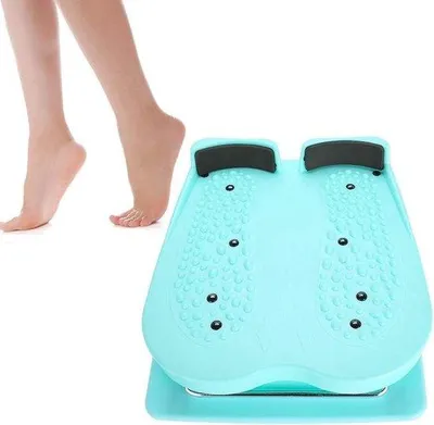 Produktbild von Famanu Schrägbrett für Dehnung von Waden und Beinen - Faltbares Fitnessgerät mit Fußmassage