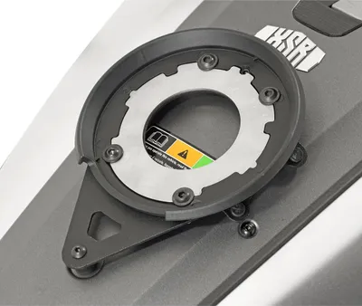 Produktbild von Givi Tankbefestigung BF24 für Tanklock Tankrucksäcke für Yamaha XSR700 (16>21)