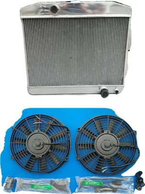 Obrázok produktu pre Hliníkový chladič, rozmery jadra 450 mm x 648 mm x 62 mm, horný výstup 38 mm, spodný výstup 45 mm, kompatibilný s Mercury W/Chevy 350 5.7 V8, 3 rady