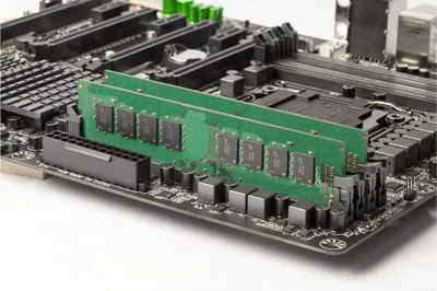 Produktbild von Crucial CT16G4DFD8213 32Gb 2x 16GB DDR4 2133MHz DIMM 16GB Desktop RAM 288Pin