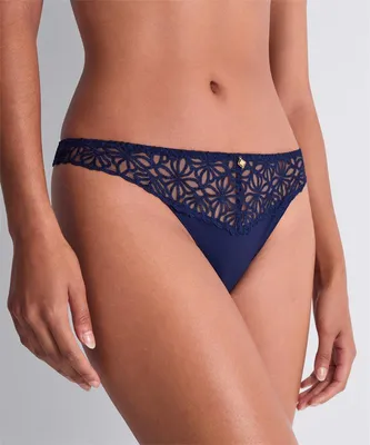 Produktbild von Aubade Secret Memories String 6F26 Deep Blue - größe 42