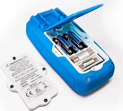 Produktbild von PeakTech P 3445, Digitalmultimeter mit TrueRMS, Bluetooth & Tastenbeleuchtung, 6000 Counts, IP67 wasserdicht & robust