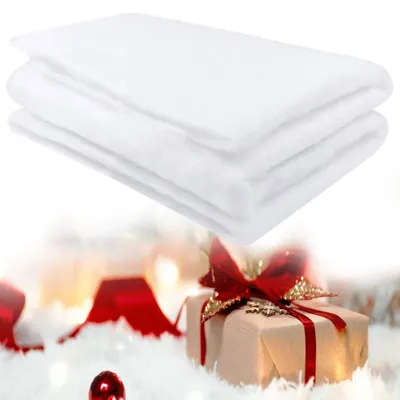 Productafbeelding van Kunstsneeuwmat - Decoratieve sneeuwbedekking voor kerstdorpen en feestdecoraties - Wit - 80x300 cm