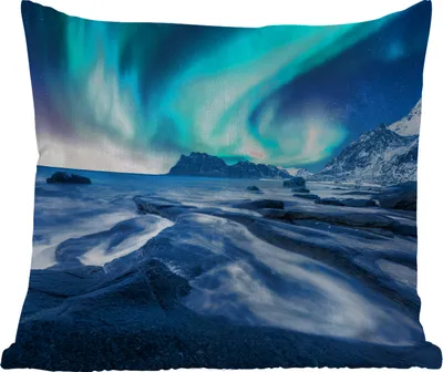 Produktbild von MuchoWow® Outdoor Kissen - Nordlichter - Schnee - Berg - Norwegen - 50x50 cm - Wetterfest - Lounge Kissen - Komfortabel - Kissen mit Bild