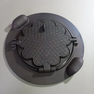 Image de Gaufrier en fonte Gaufres en forme de cœur Machine à gaufres Gaufrier Nouveau Moderne