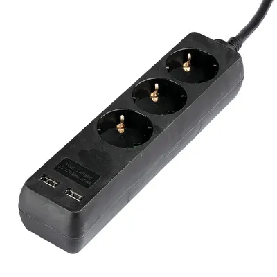 Immagine prodotto di V-TAC Multipresa  3 Prese Schuko 16A + 2 porte USB  Colore Nero cavo 1.5mt - 8776