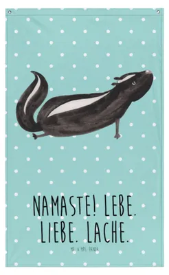Produktbild von Mr. & Mrs. Panda Wandteppich Stinktier Yoga - Türkis Pastell - Geschenk, Gobelin, Wildtier, Wandbanner, Liebe, Skunk, Wandbild, Namaste, Tapestry, Bildteppich