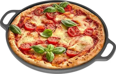 Produktbild von Famanu Gusseisen-Pizzapan - Vorgewürzte Backform mit Handgriffen - 30,5 cm