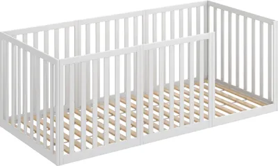 Produktbild von CADANI Teso Kinderbett 90x200 cm – Bodenbett & Laufgitter,  nach EN 12227, Montessori Bett mit Tür & Rausfallschutz, 6 Varianten, Massivholz Kiefer, inkl. Lattenrost