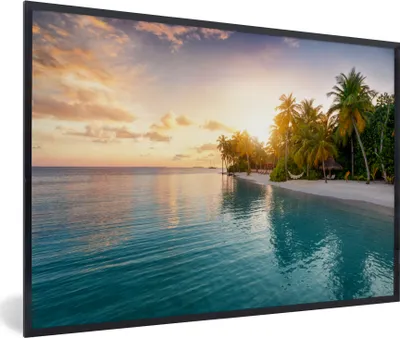 Produktbild von MuchoWow® MuchoWow® Gerahmtes Poster Strand - Meer - Insel - Tropisch 90x60 cm - Poster mit zchwarzem Bilderrahmen - Fotorahmen - Foto-Plakat