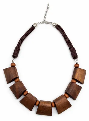 Image de Collier sans nickel, marron, avec des éléments en bois, cordon naturel, élégant et stylé, collection Cosmos