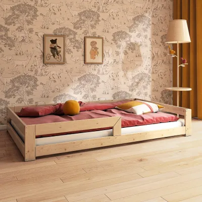 Produktbild von Need Sleep Kinderbett Bodenbett 140x200 cm mit Rausfallschutz aus Fichtenholz