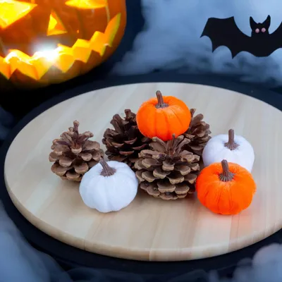 Imagen del producto de Decoración otoñal: calabaza y piña – 6 cm – pena – 8 unidades por paquete