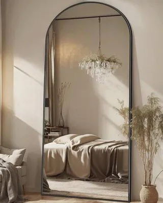 Produktbild von Famanu Standspiegel 180,3 x 71,1 cm - Freistehender Bogen Spiegel für Schlafzimmer und Wohnzimmer - Schwarz