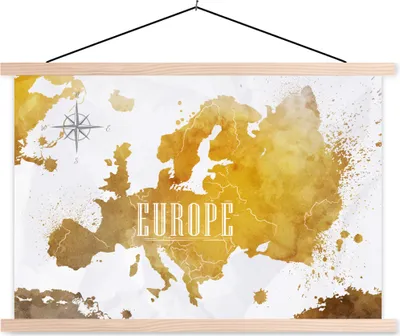 Produktbild von MuchoWow® Textilposter Weltkarten - Europa - Gold 120x80 cm mit holzfarbenen Rahmen - Aufhängeset