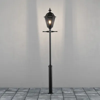 Produktbild von Konstsmide Pallas Standleuchte schwarz lackiertes Aluminium, rauchfarbenes Acrylglas, Hand EU 550-750