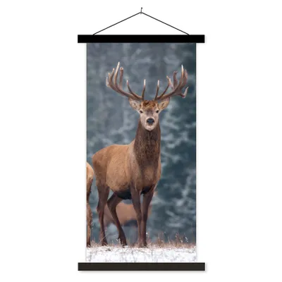 Produktbild von MuchoWow® Textilposter Waldtiere - Hirsche - Landschaft - Winter - Schnee - Natur 90x180 cm mit schwarzem Rahmen - Dekoration Wohnzimmer
