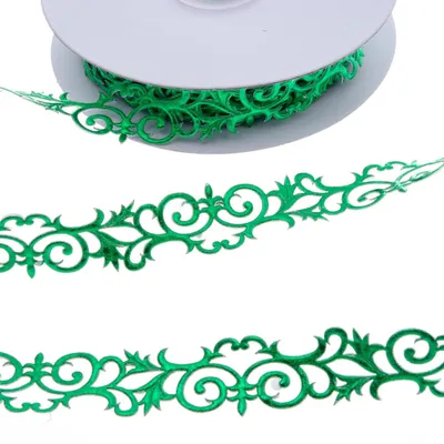 Produktbild von Selbstklebende Ornamentbordüre - grün metallic - 20 mm breit - ca.9,1 m Rolle - 94212 20-R 67
