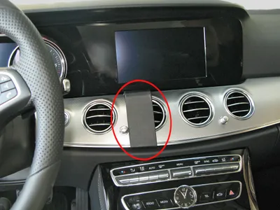 Produktbild von Brodit ProClip Fahrzeughalter 855207 - Mittelbefestigung - Mercedes Benz E-Klasse, Limo 17., Mercedes Benz E-Klasse und weitere