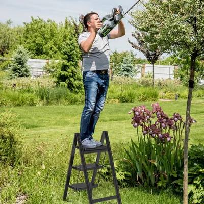 Produktbild von 3-stufige klappbare Trittleiter, Haushaltsleiter, rutschfest
