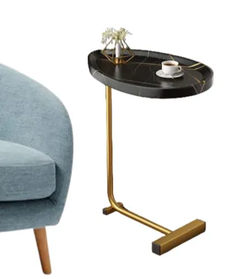 Image de Table d'appoint de forme en C pour intérieurs modernes