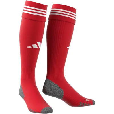 Produktbild von Adidas Errores de Talla IJ7079 in Red color size small