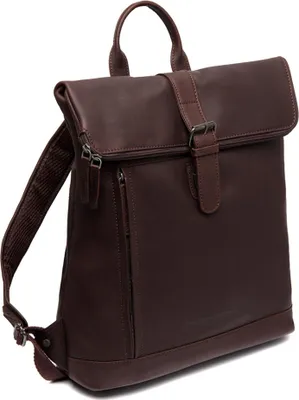 Zdjęcie produktu dla Plecak rekreacyjny marki Chesterfield z przegrodą na laptopa Larsson Backpack Brown ciemnobrązowy