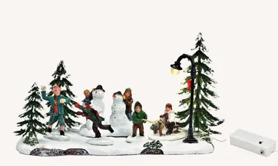 Winterliche Landschaft mit spielenden Kindern und Schneemännern und beleuchteter Straßenlaterne. LED