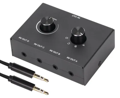 Produktbild von 4 Ports 3,5-mm-Stereo-Passivumschalter 1 In-Out-Konverter für MP3-Kopfhörer