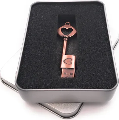 Obrázok produktu pre Onwomania srdcový kľúč lásky svadobný USB kľúč v hliníkovej darčekovej krabičke 8 GB USB 2.0