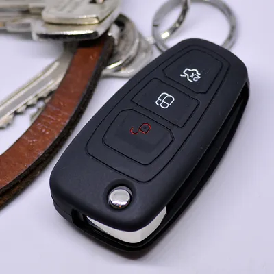 Produktbild von Auto Schlüssel Hülle Silikon Schutz Cover Schwarz kompatibel mit Ford Mondeo Focus S-Max Fiesta Transit 3 Tasten Klappschlüssel