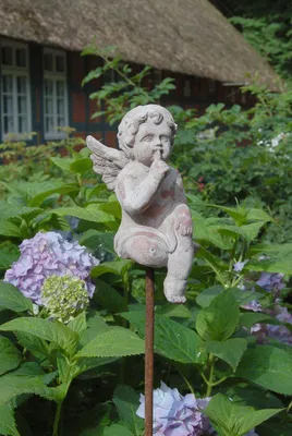 Produktbild von Charmanter Gartenstab, Beetstecker ENGEL im antique shabby chic Stil
