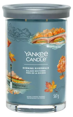 Productafbeelding van Yankee Candle Evening Riverwalk, grote glazen kaars, rond, azuurblauw, met houtachtige geur, 1 stuk