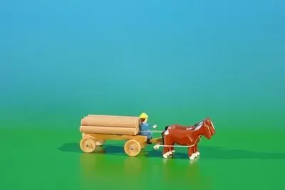 Produktbild von Miniaturen Klötzerwagen mit Kutscher natur BxH 9x3,5cm