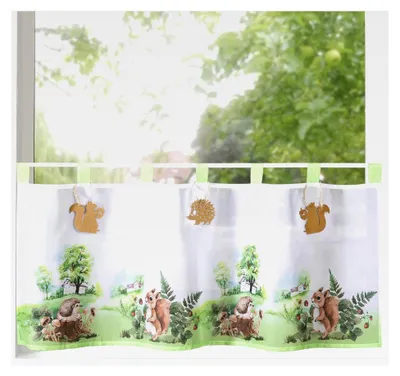 Produktbild von Scheibengardine mit Deko-Anhänger aus Filz Fensterdekoration Typ 790 Grün - Eichhörnchen