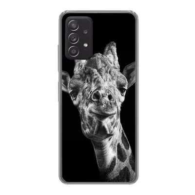 Produktbild von MuchoWow® Handyhülle Schutzhülle Hülle für Samsung galaxy a73 Giraffe vor schwarzem Hintergrund in schwarz und weiß Silikon Softcase Handy Hülle - Handyhülle