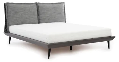 Produktbild von Stilvolles Schlafzimmer Graues Bett 2x Nachttische Luxus Betten 3tlg