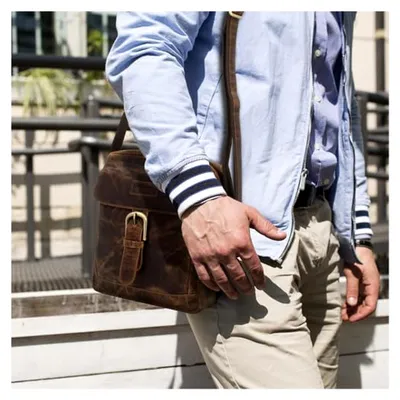 Produktbild von Umhängetasche Herren aus Büffelleder - Männer Schultertasche zum Umhängen mit verstellbarem Schultergurt - Leder Herrentasche, Ledertasche, Schultertasche