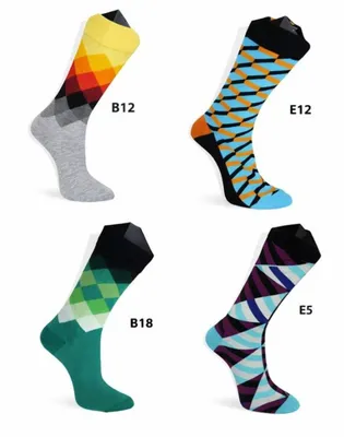 Produktbild von 4 Paar Bunte Herren & Damen Socken mit Muster – Moderne Design Socken, Baumwollmix, Bequem & Atmungsaktiv Größe 38 bis 46