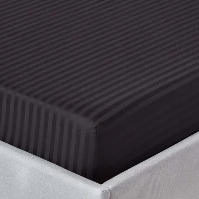 Obrázek produktu pro HOMESCAPES napínací prostěradlo z damašku – černé, 100 % egyptská bavlna, 120 x 190 cm