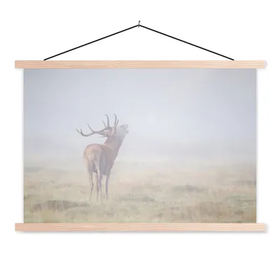 Produktbild von MuchoWow® Textilposter Hirsche - Gras - Nebel 60x40 cm mit holzfarbenen Rahmen - Bilder