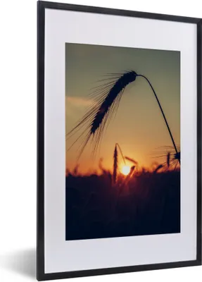 Produktbild von MuchoWow® Gerahmtes Poster Gras - Herbst - Sonnenuntergang - Jahreszeiten - Landschaft 40x60 cm - Poster mit Schwarzem Bilderrahmen Wandposter Rahmen Foto Bilder - Poster in Rahmen