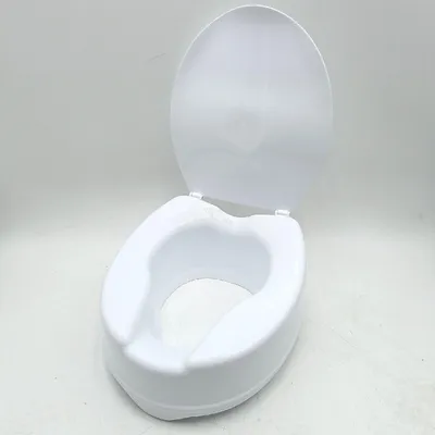 Immagine prodotto di PEPE sedile rialzato per WC con coperchio di 15 cm Sedile di rialzo per anziani Rialzato Quotidiano (39,39)
