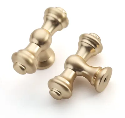 Produktbild von Set aus 6 goldenen Möbelknöpfen