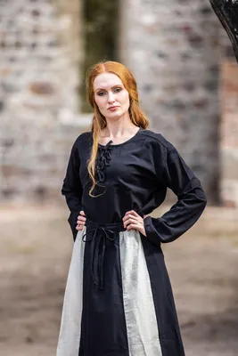 Image de Blouse médiévale noire "Tilda" L